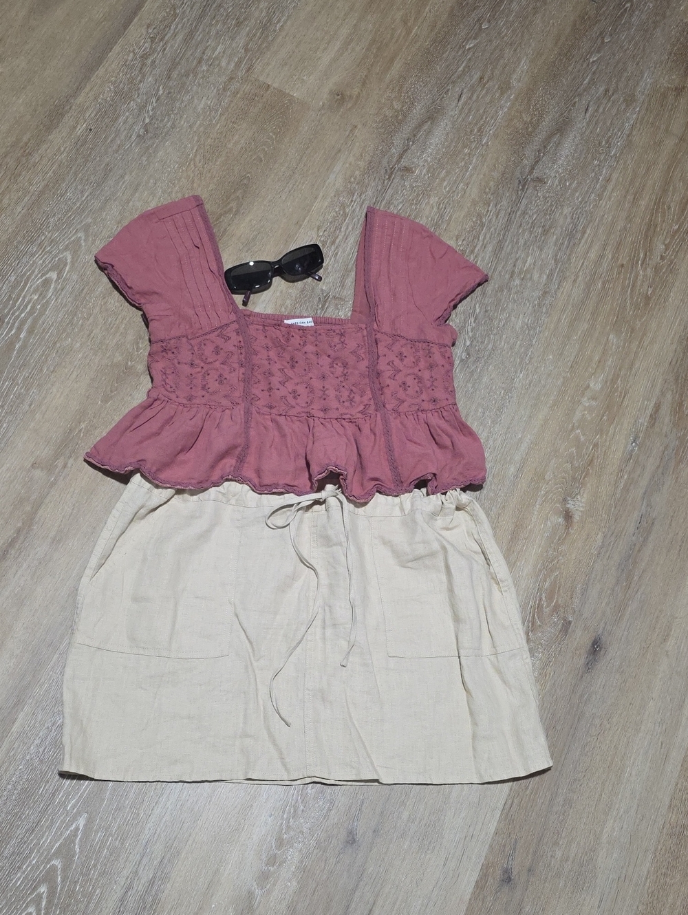 LONDONJEAN 100% Linen Cream Drawstring Skirt With Front Patch Pockets